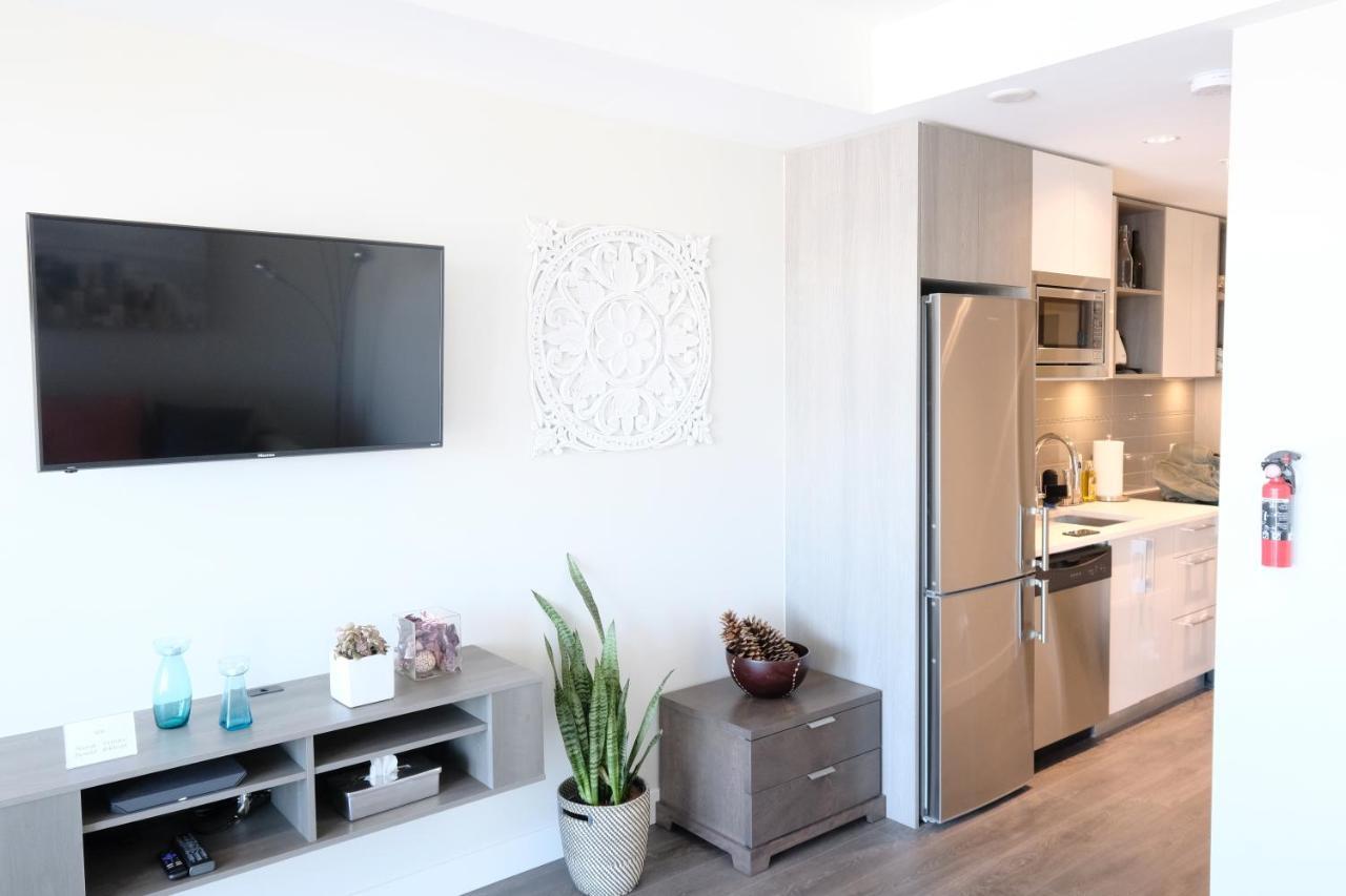 Clean 4Th Floor 1 Bedroom Apt In Old Town China Town Victoria Bagian luar foto